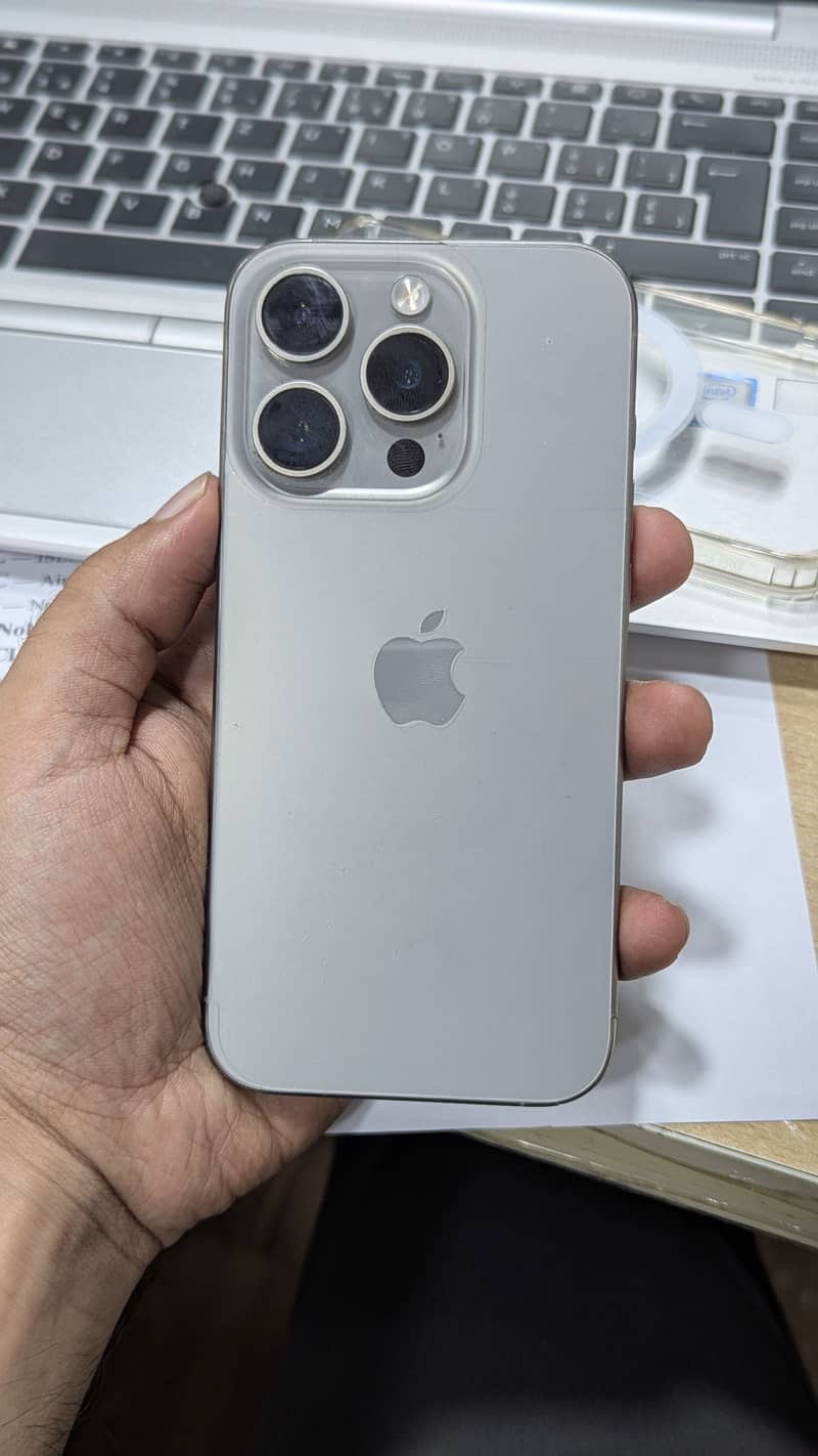 Apple iPhone 15 Pro 1