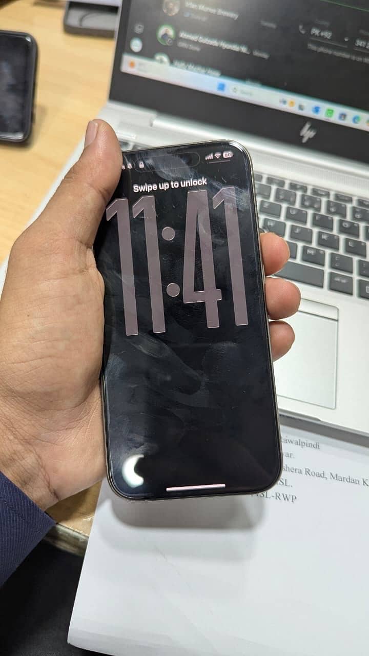 Apple iPhone 15 Pro 6