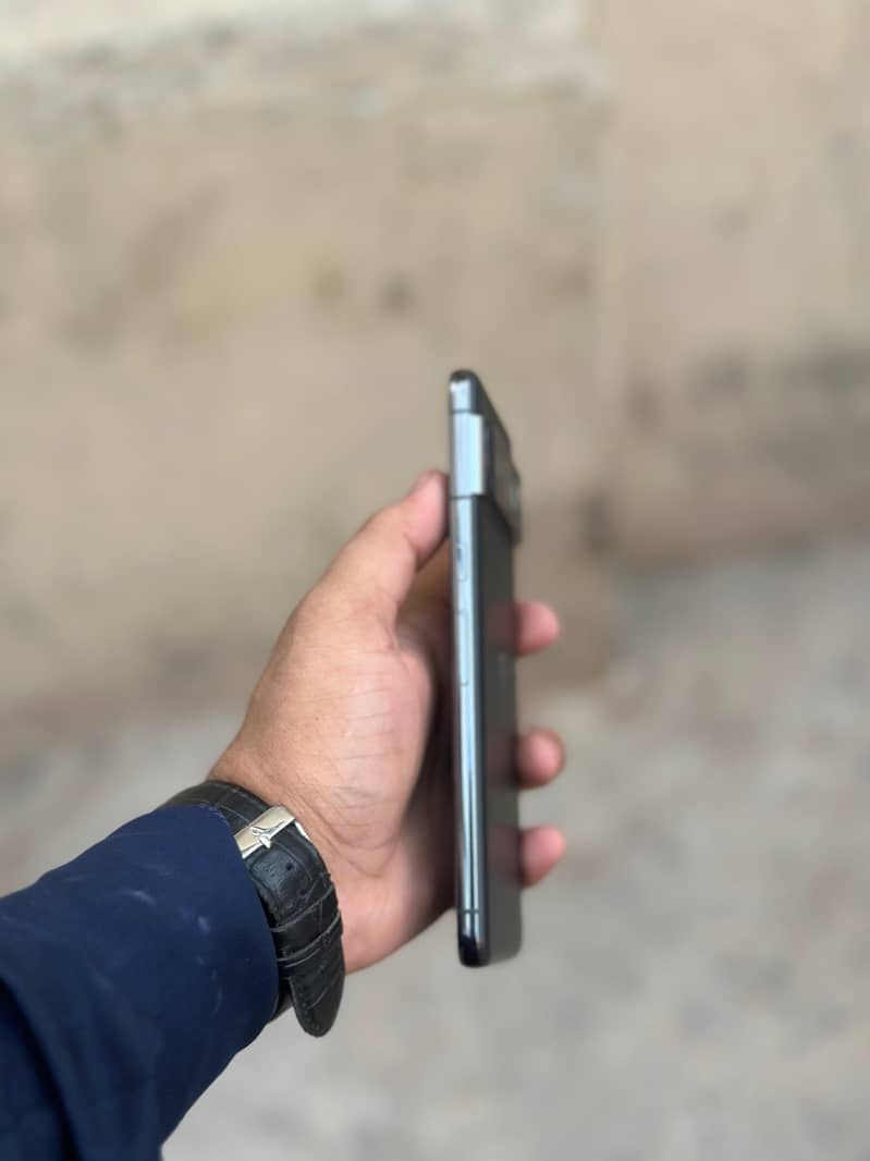 Google Pixel 8 Pro 7