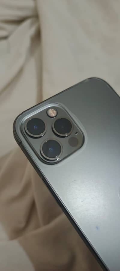 iPhone 12 Pro Jv