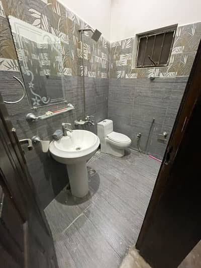 house available for sale in shalley valley near range road Rwp