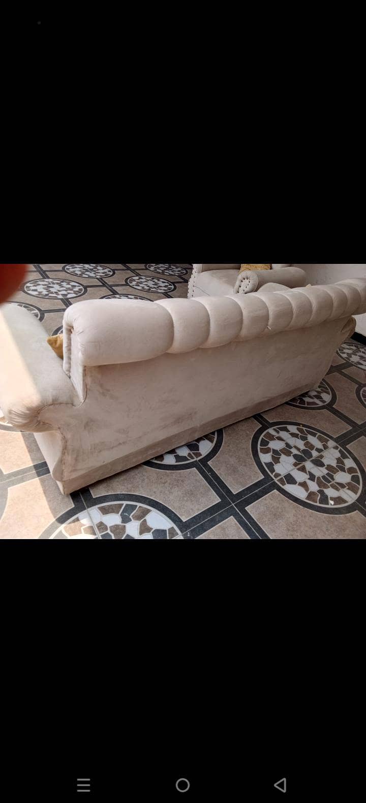 5 Seater sofa 1
