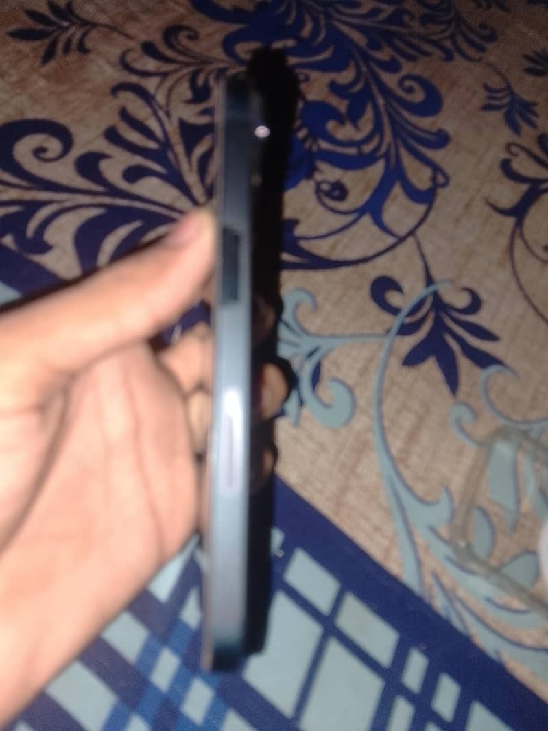Apple iPhone 14 1