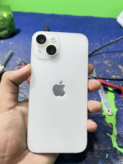 Apple iPhone 14