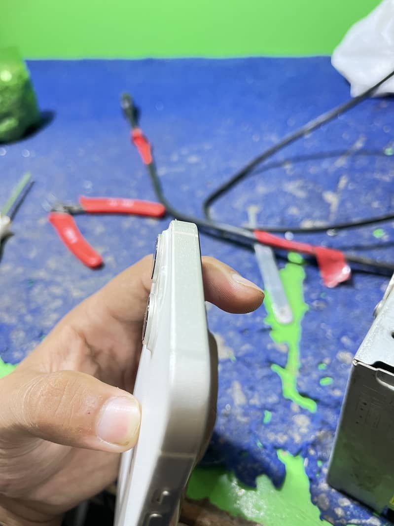 Apple iPhone 14 2