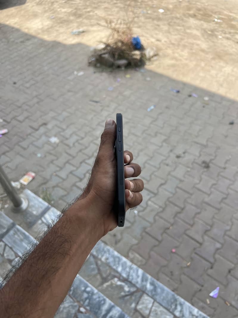 iPhone 16 MDM 2