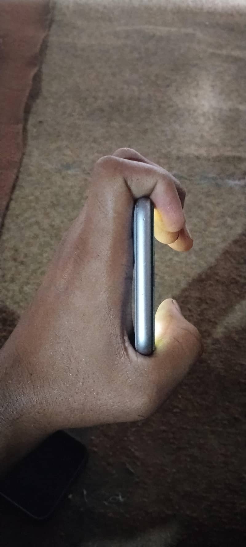 Apple iPhone 11 4