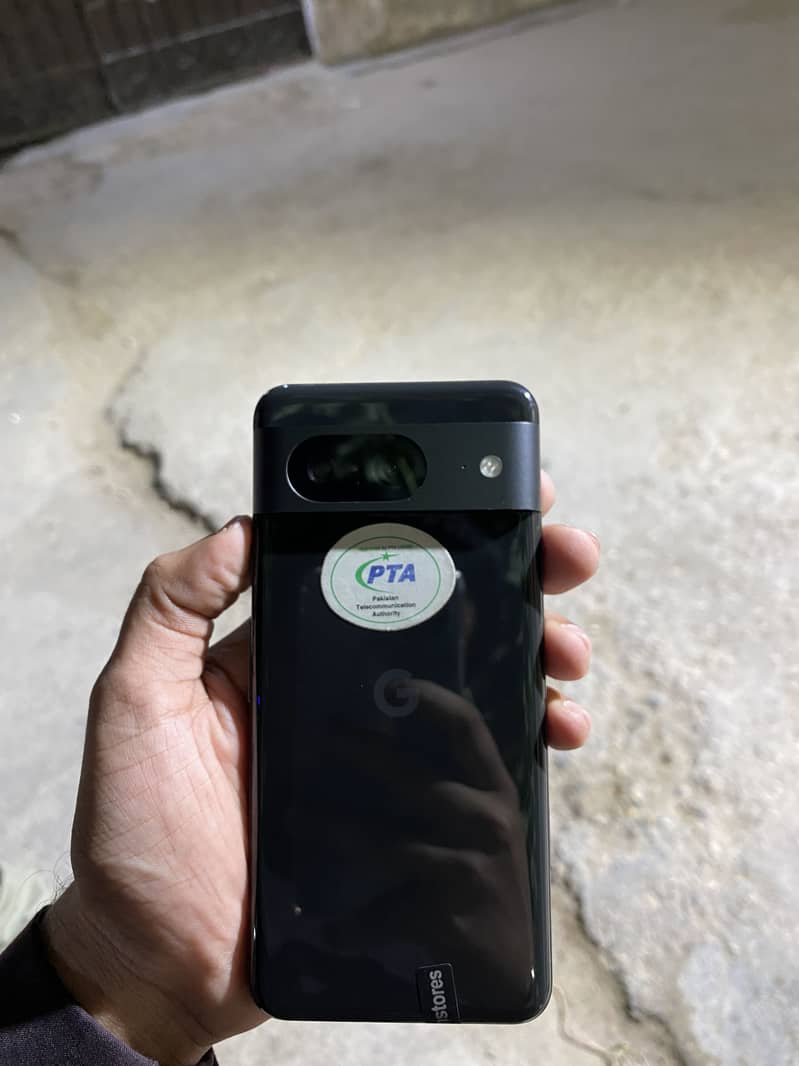 Google Pixel 8 3