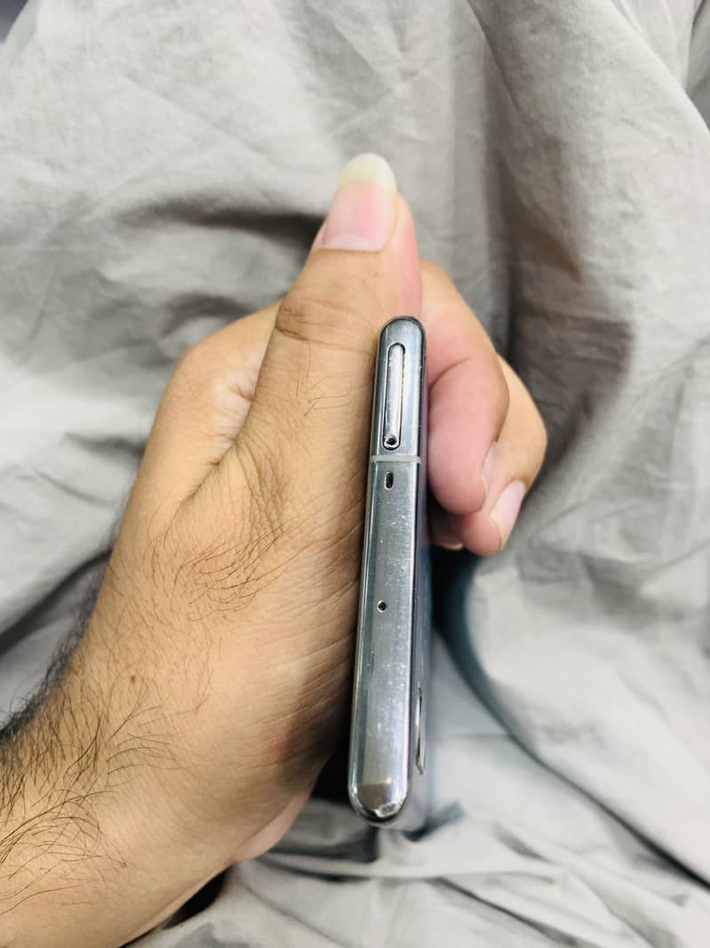 Samsung Mobile Note 10 Plus 4