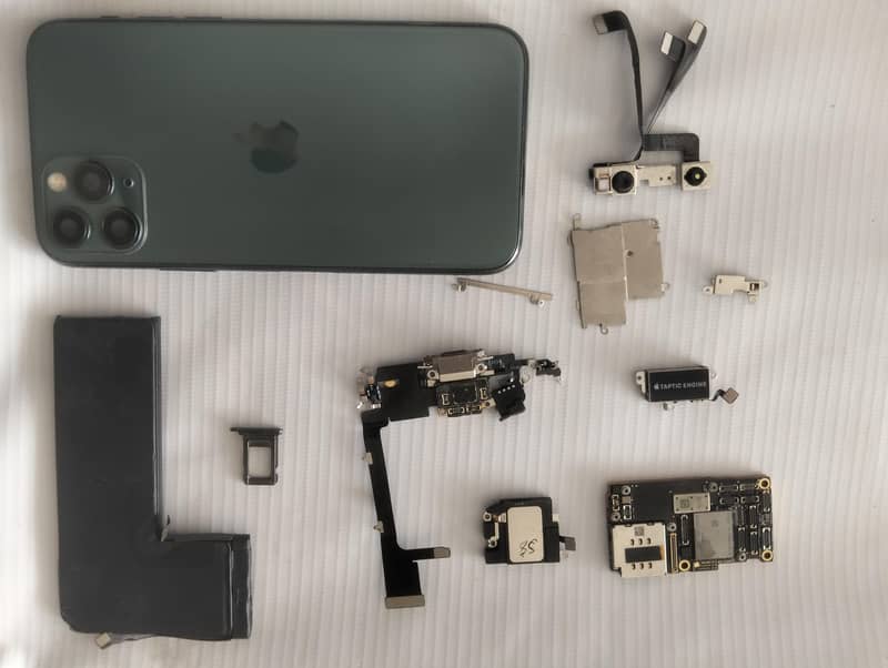 Apple iPhone 11 Pro 0