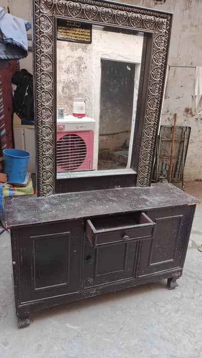Dressing table for sale