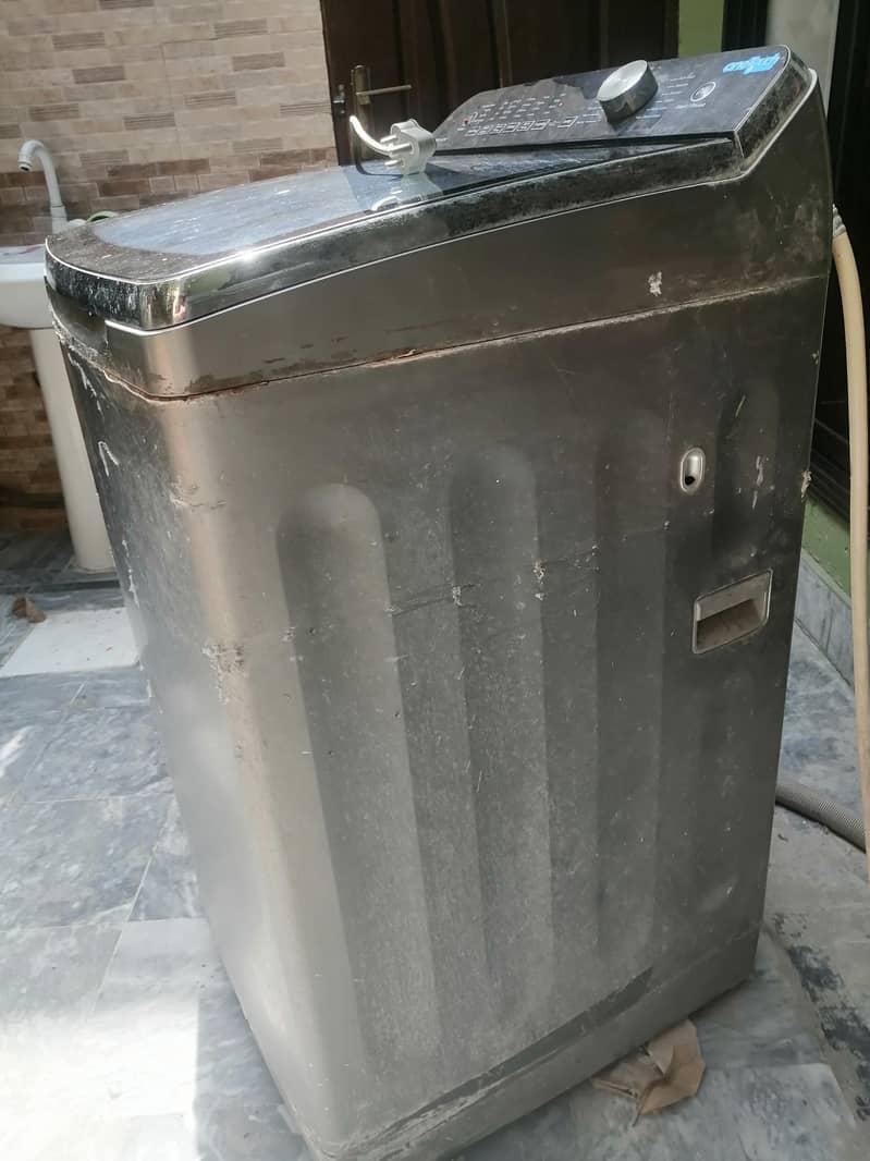 Fully automatic washing machine 1