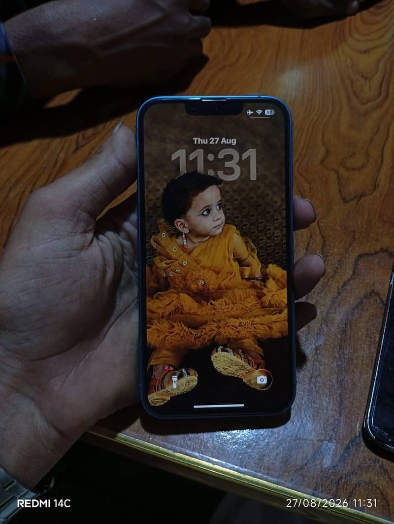 Apple iPhone 13 3