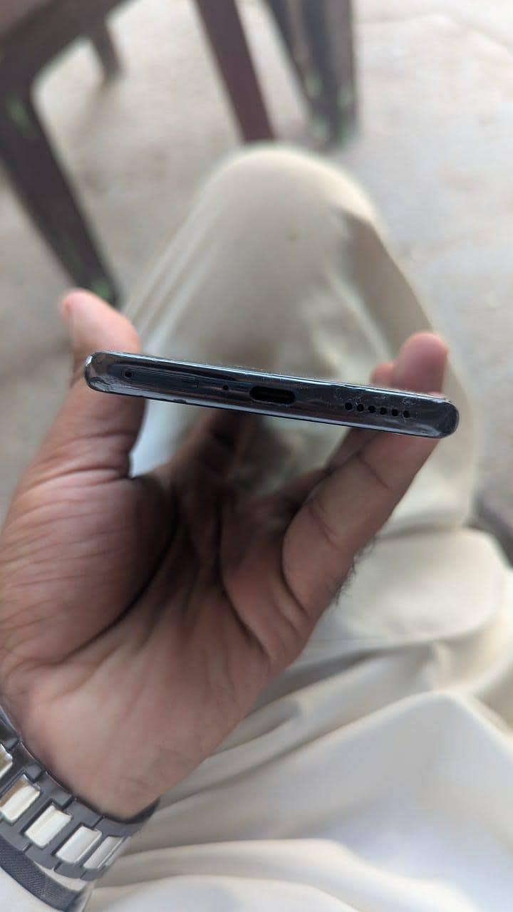 Tecno CAMON 30S 11