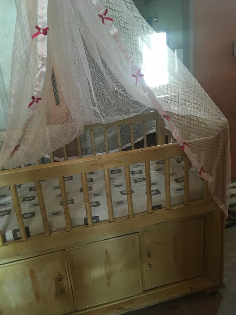 Baby Cot 2