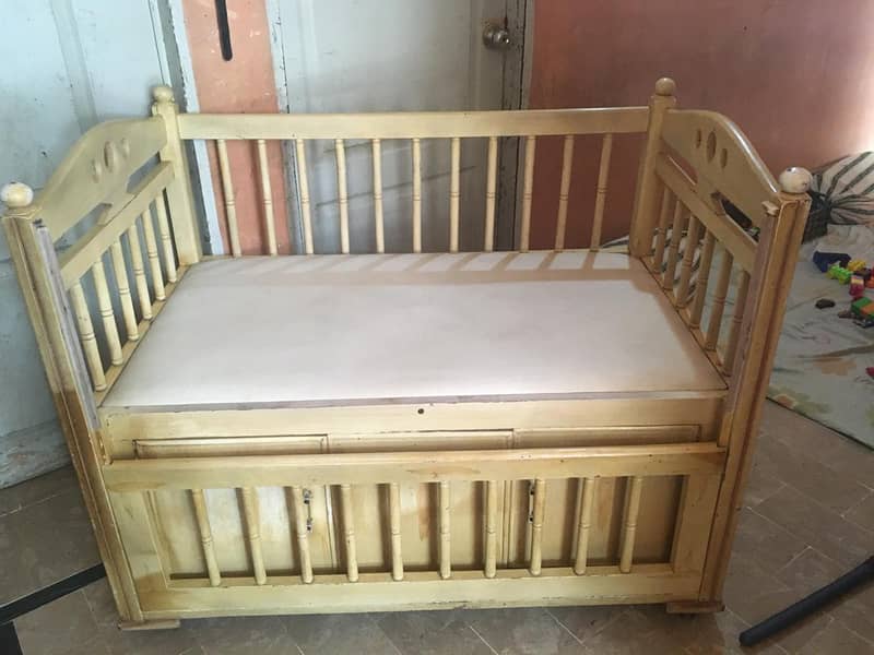 Baby Cot 4