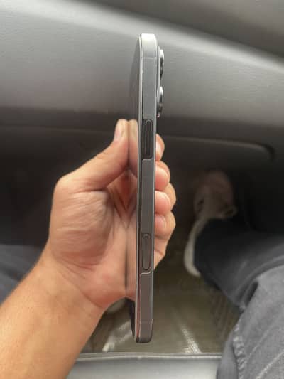Apple iPhone 16 Pro Max