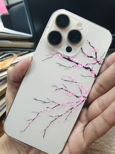 Apple iPhone 16 Pro