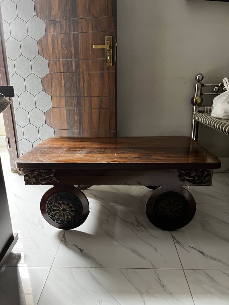 Coffe table for sell 1