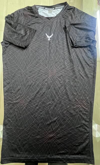 New Gym T Shirt Small Size Rs 2000 03323464520