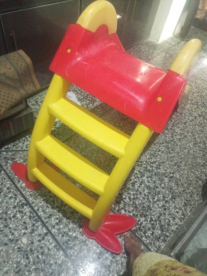 good condition silde 03072303741 Whatsapp for contact 1