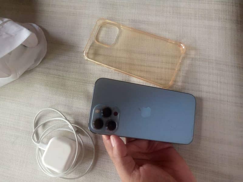 iphone 13 Pro Max 1