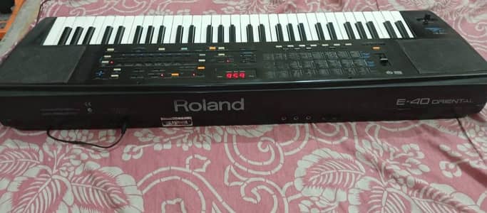 Roland E40 Yamaha PSR Professional Piano Yamaha Keyboard Casio Korg