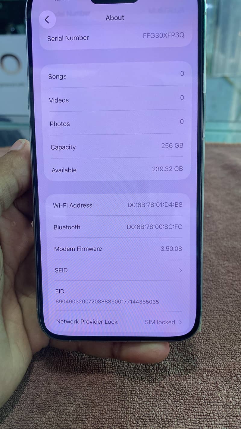 Apple iPhone 15 Pro Max 4