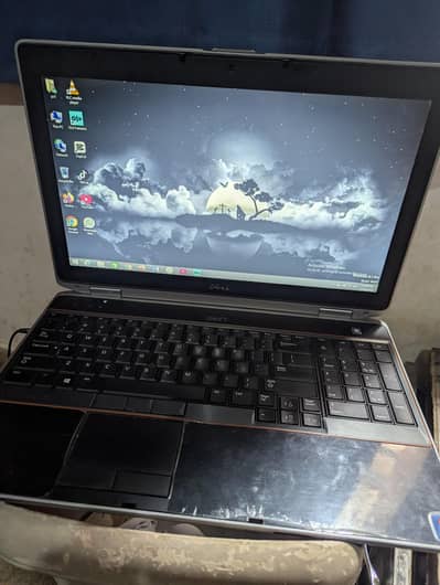 Dell Latitude Office Laptop i7 processor, 250 SSD, 8 GB