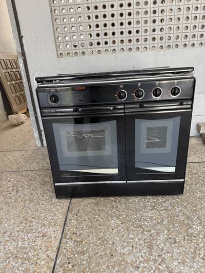 Oven and microwave