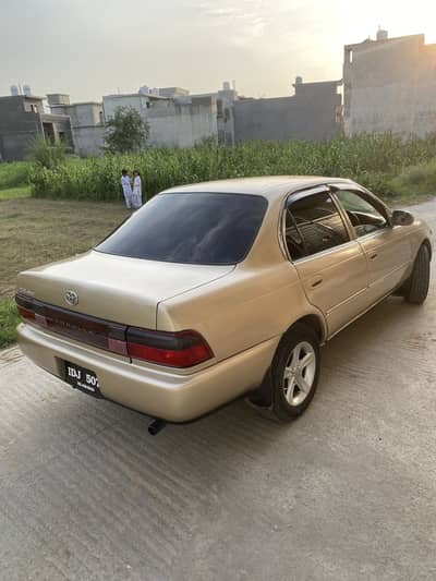 Xe corolla
