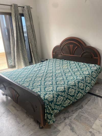 wooden bed for sale