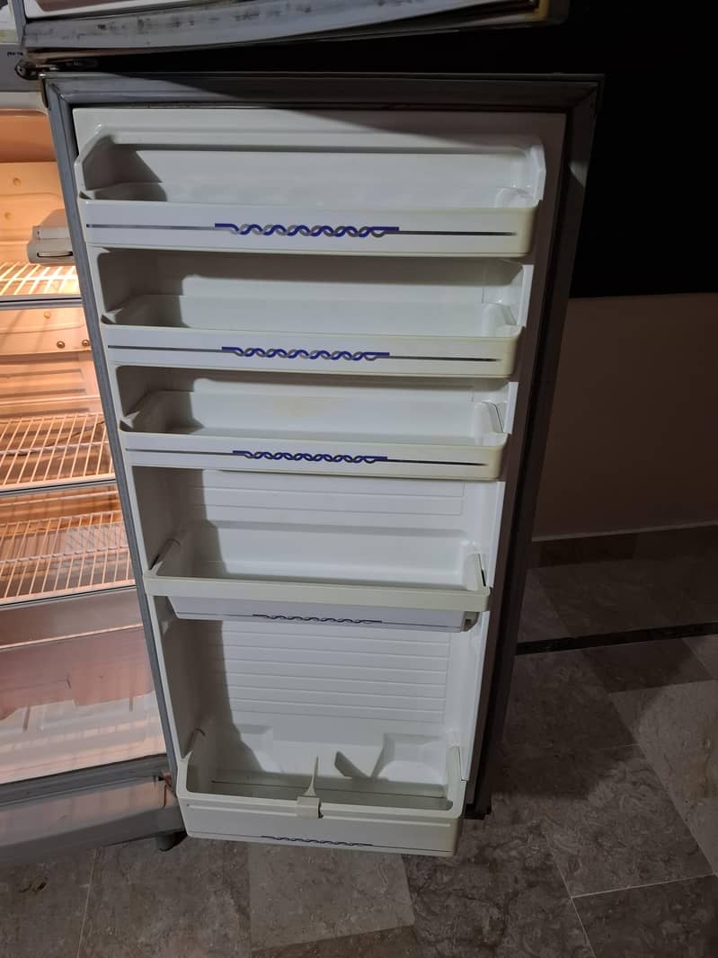Dawlance Refrigerator 3