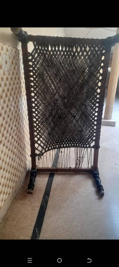 charpai available ha 4 price ha pass urgent sale ha