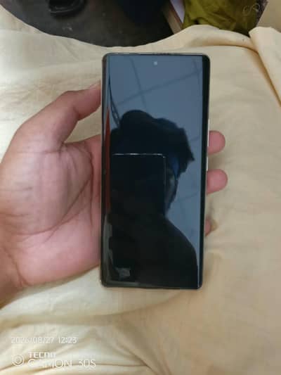 Infinix zero 30