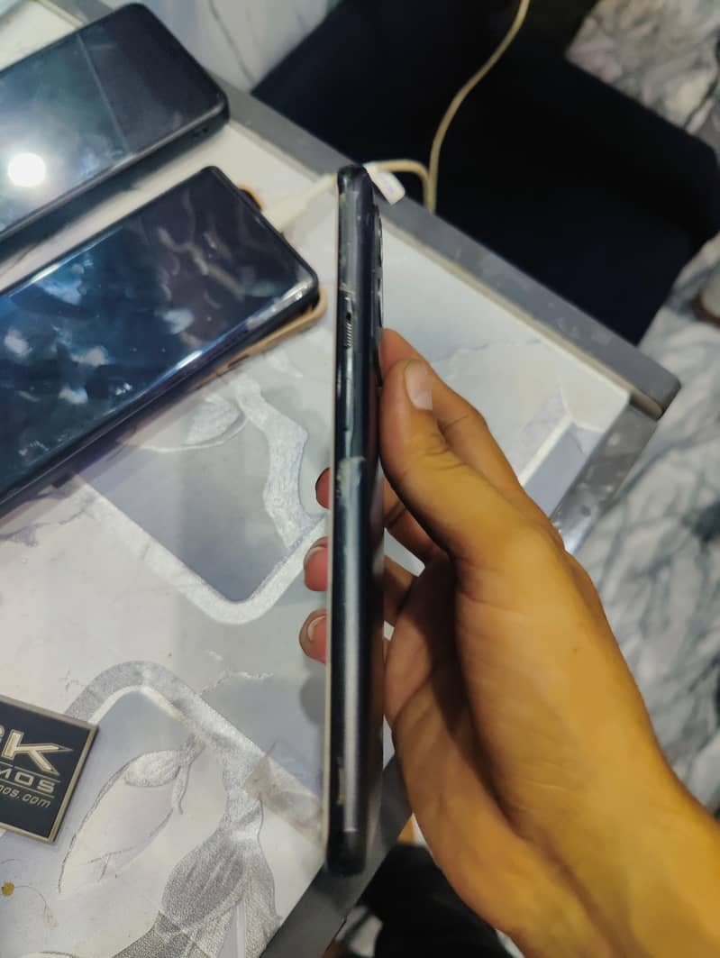 OnePlus 9pro 5g 3