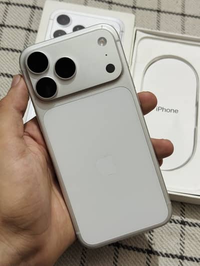 Apple iPhone 17 Pro Max white jv 256 gb