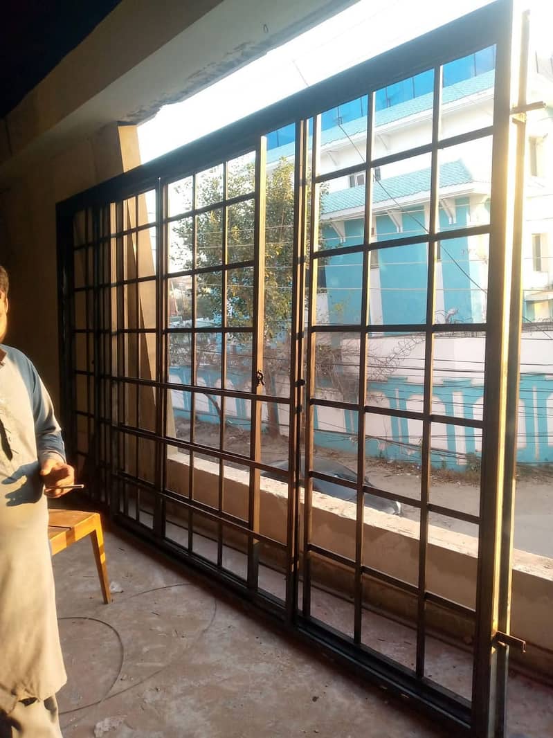 Renovation services lahore,house painting service,plastic Emulsion 9