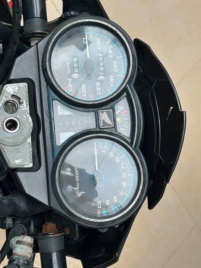 Honda CB 150F 2023 – Excellent Condition | Crash Guard & Tubeless Tyre