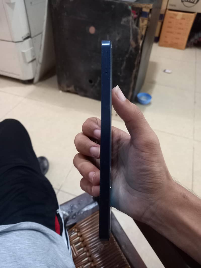 Samsung Mobile A06 1