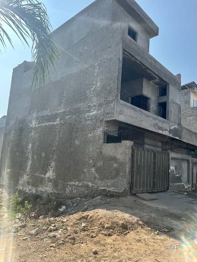 3.5 Marla Grey Structure House For Sale