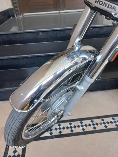 honda 125 front Mudguard