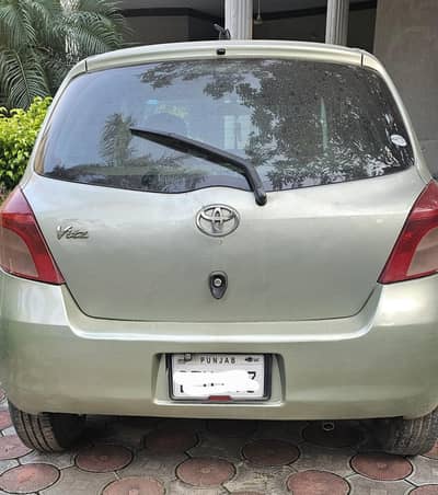 Toyota Vitz 2006