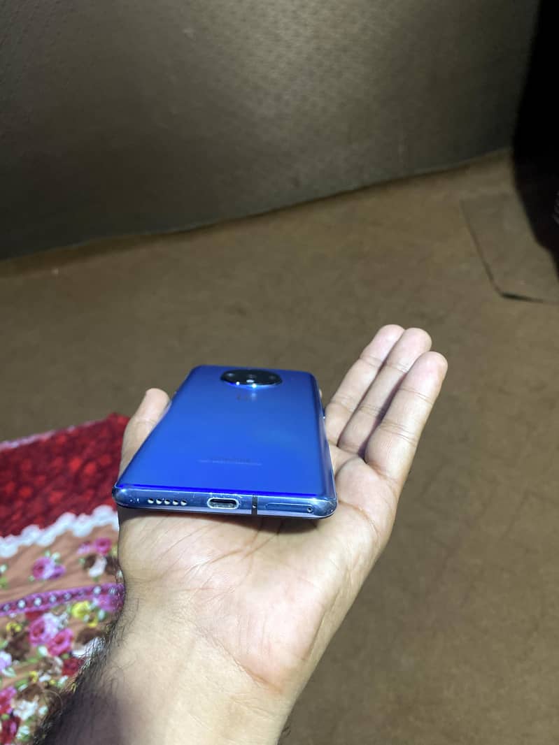One Plus 7T 5