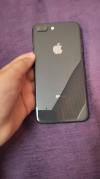 Apple iPhone 8 Plus