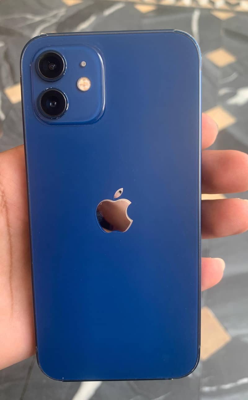 Apple iPhone 12 2