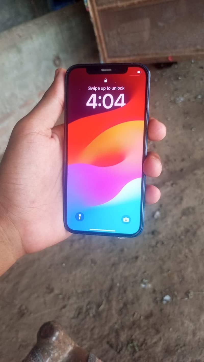 Apple iPhone 12 3