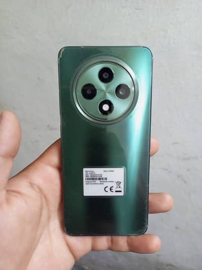 OPPO Reno12 F
