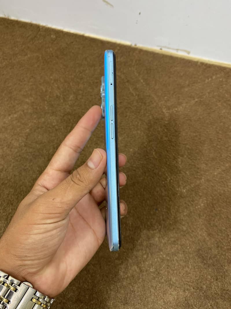 Realme 9 Pro Plus 3
