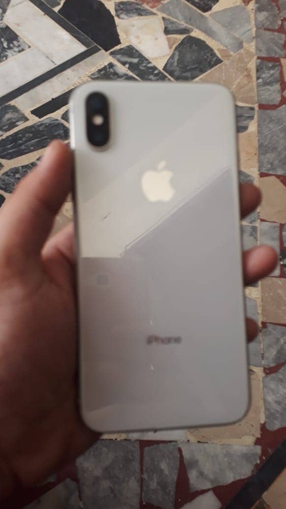 Apple iPhone X 3